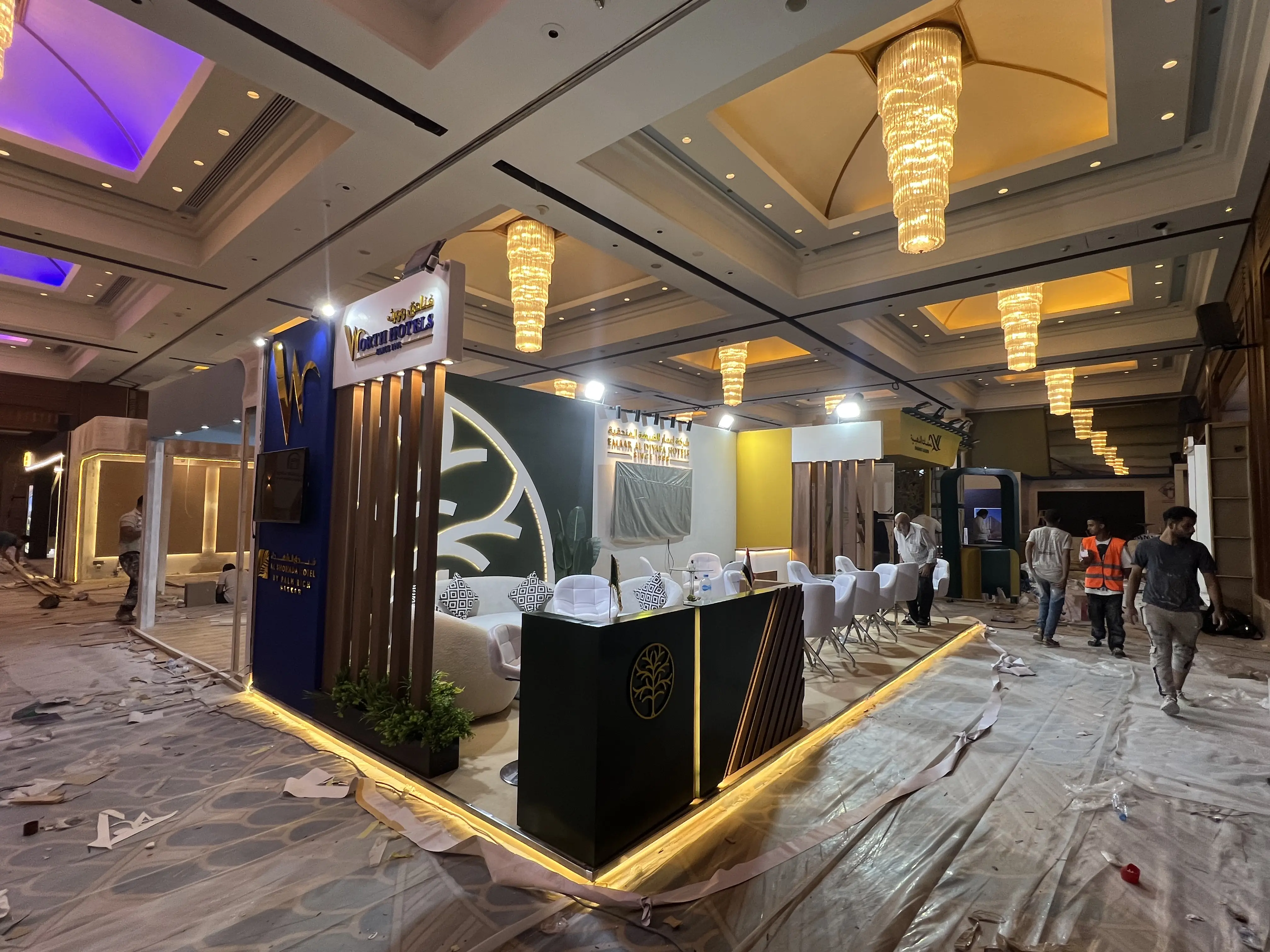 Custom exhibition space execution